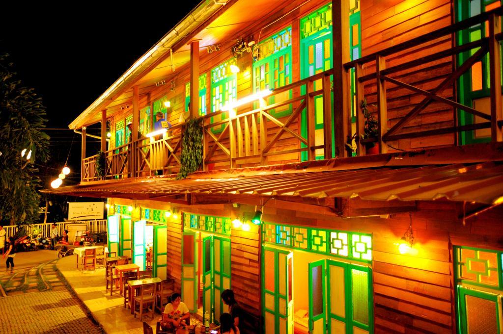 Huan Saran Hostel Пай Екстериор снимка