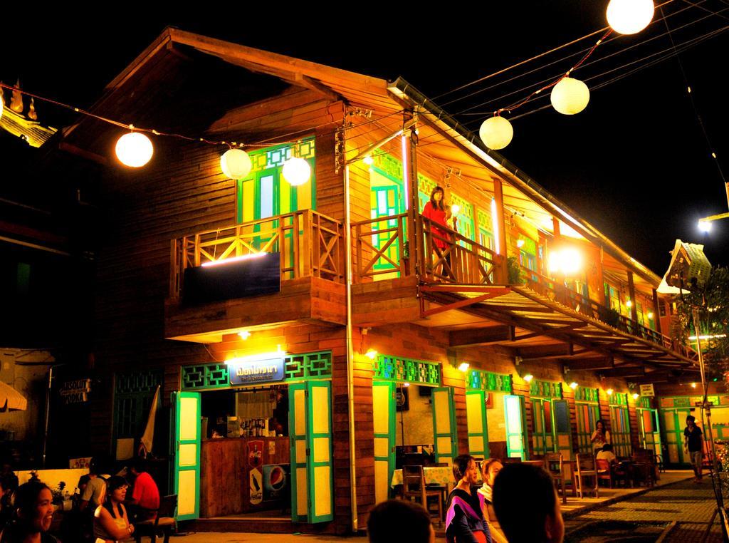 Huan Saran Hostel Пай Екстериор снимка