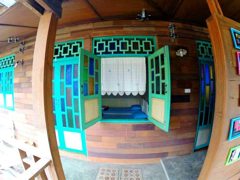 Huan Saran Hostel Пай Екстериор снимка